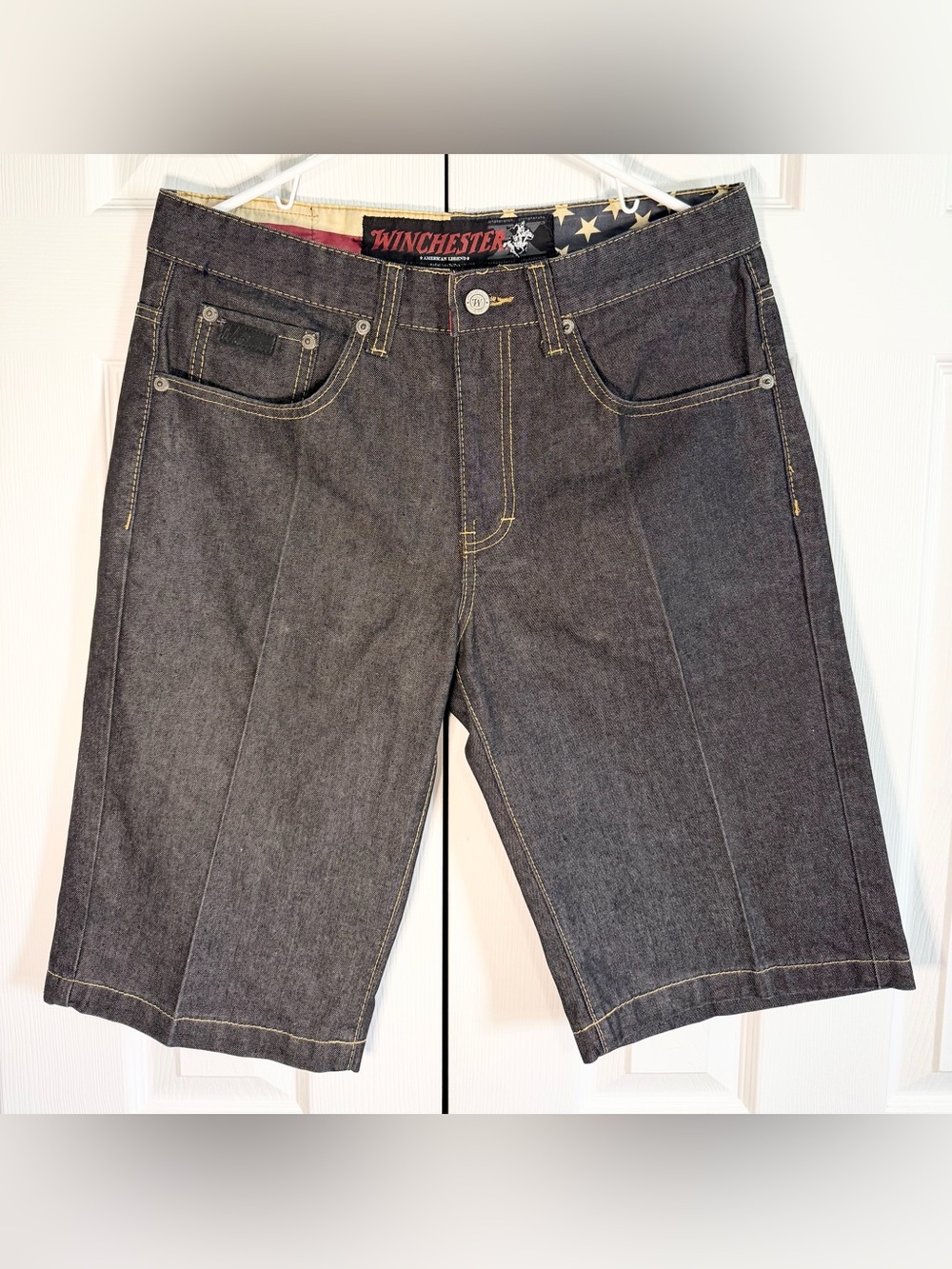 Vintage Winchester Charcoal Pleated Shorts Men’s Size 32